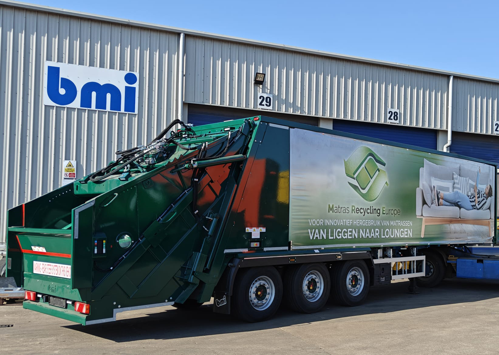 Matras Recycling Europe Self-Loading Trailer