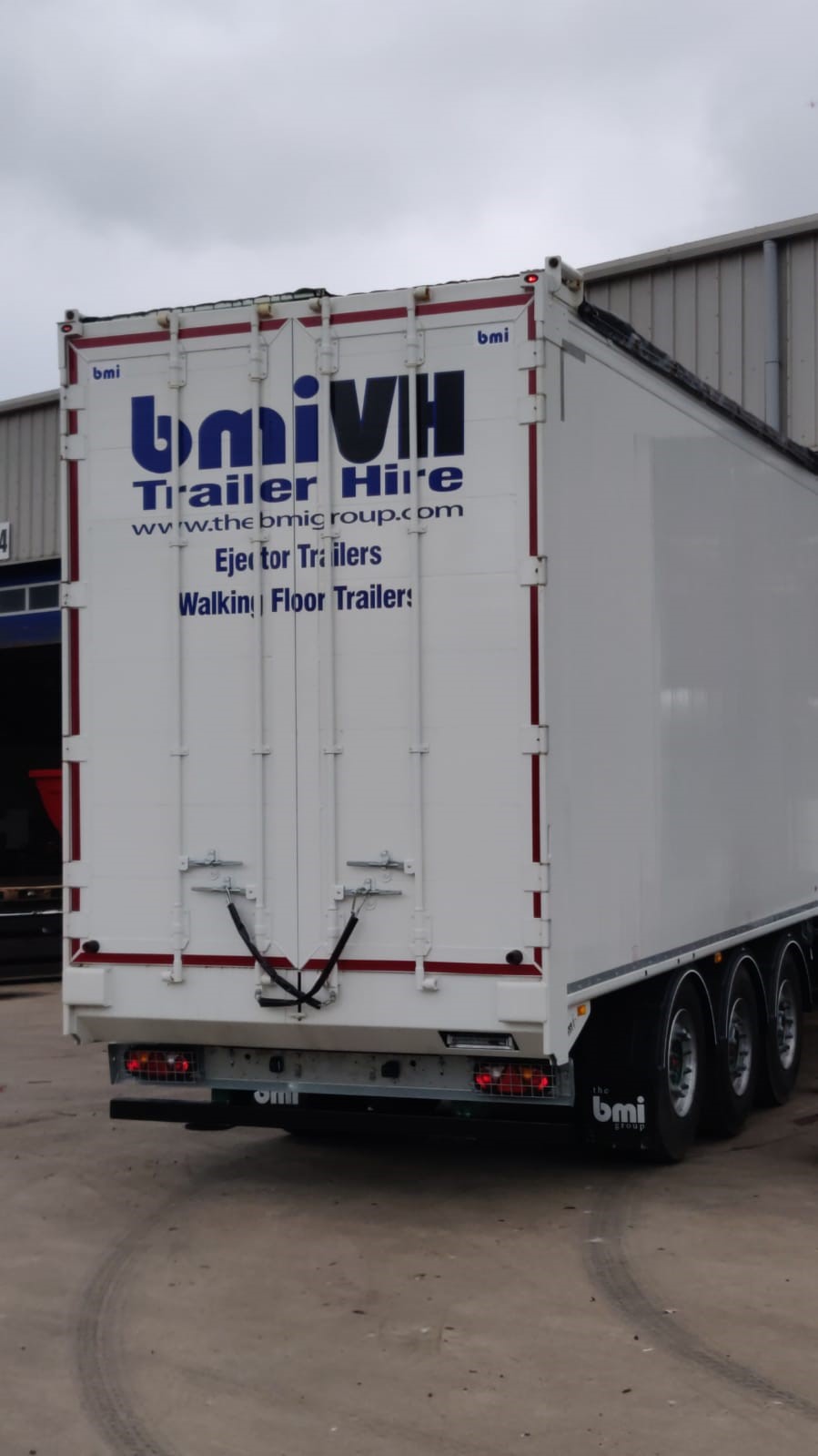 Available to Hire now - call Andy on 07483 103086